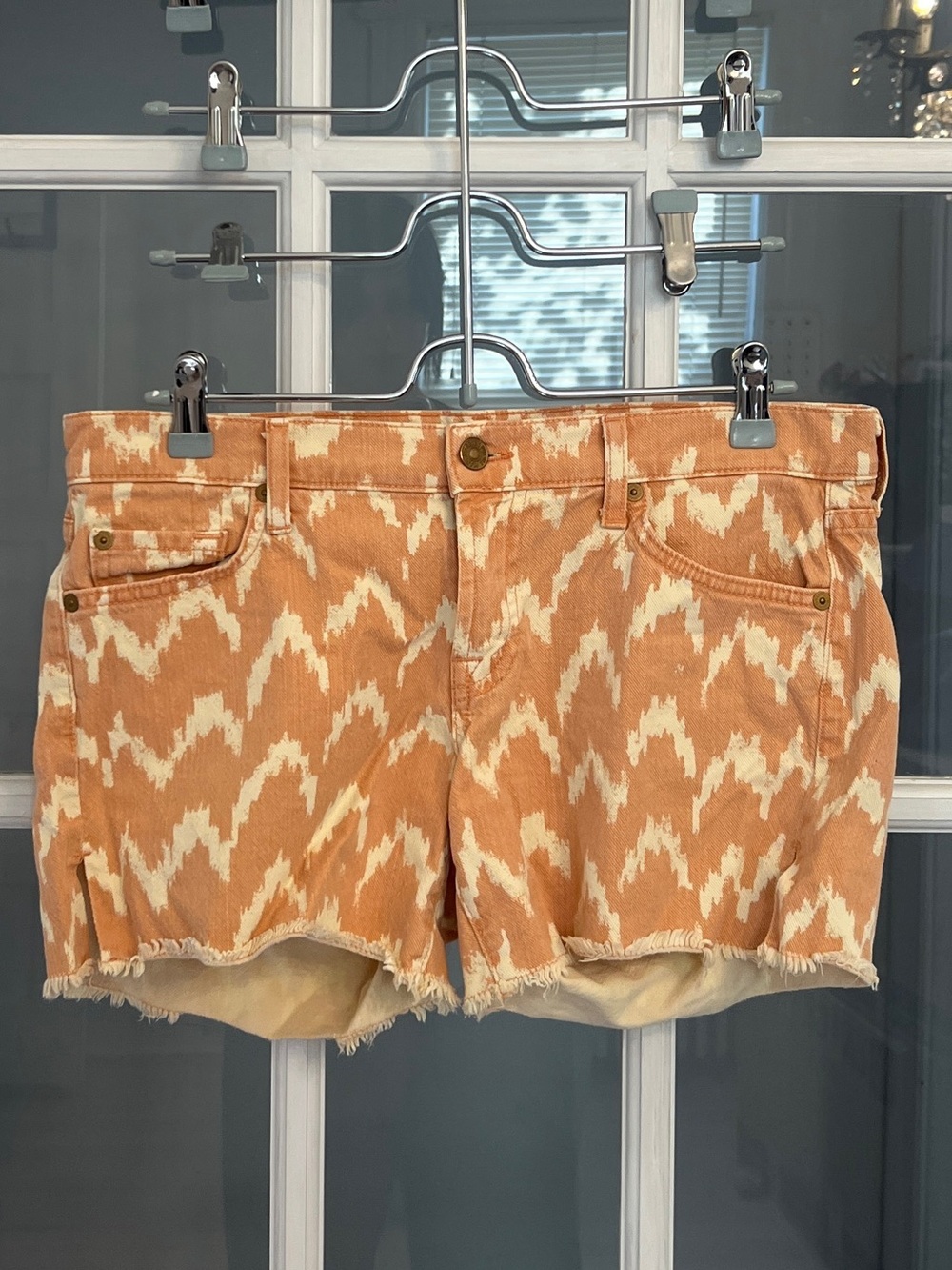 7 For All Mankind Orange Cream Ikat Zigzag Print Denim Cutoff Shorts Frayed Hem
